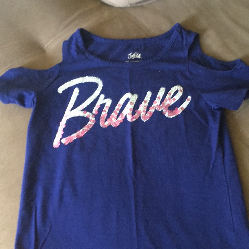 Girls cold shoulder t shirt with glitter detail